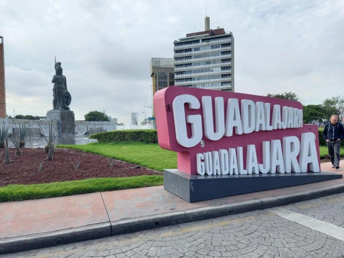 Tu Estancia Guadalajara Luaran gambar