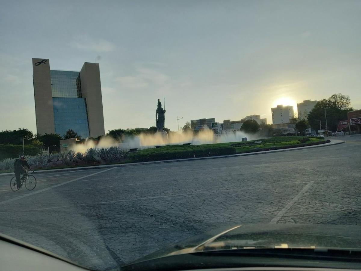 Tu Estancia Guadalajara Luaran gambar